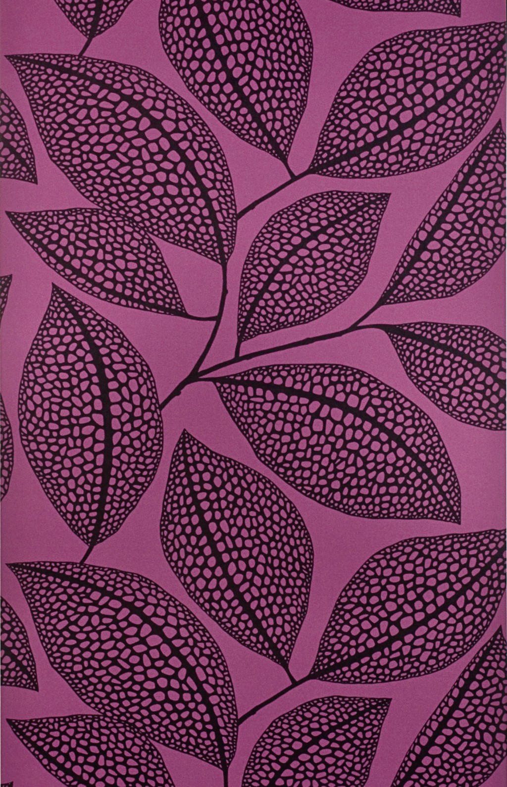 Pebble Leaf Nightshade Wallpaper