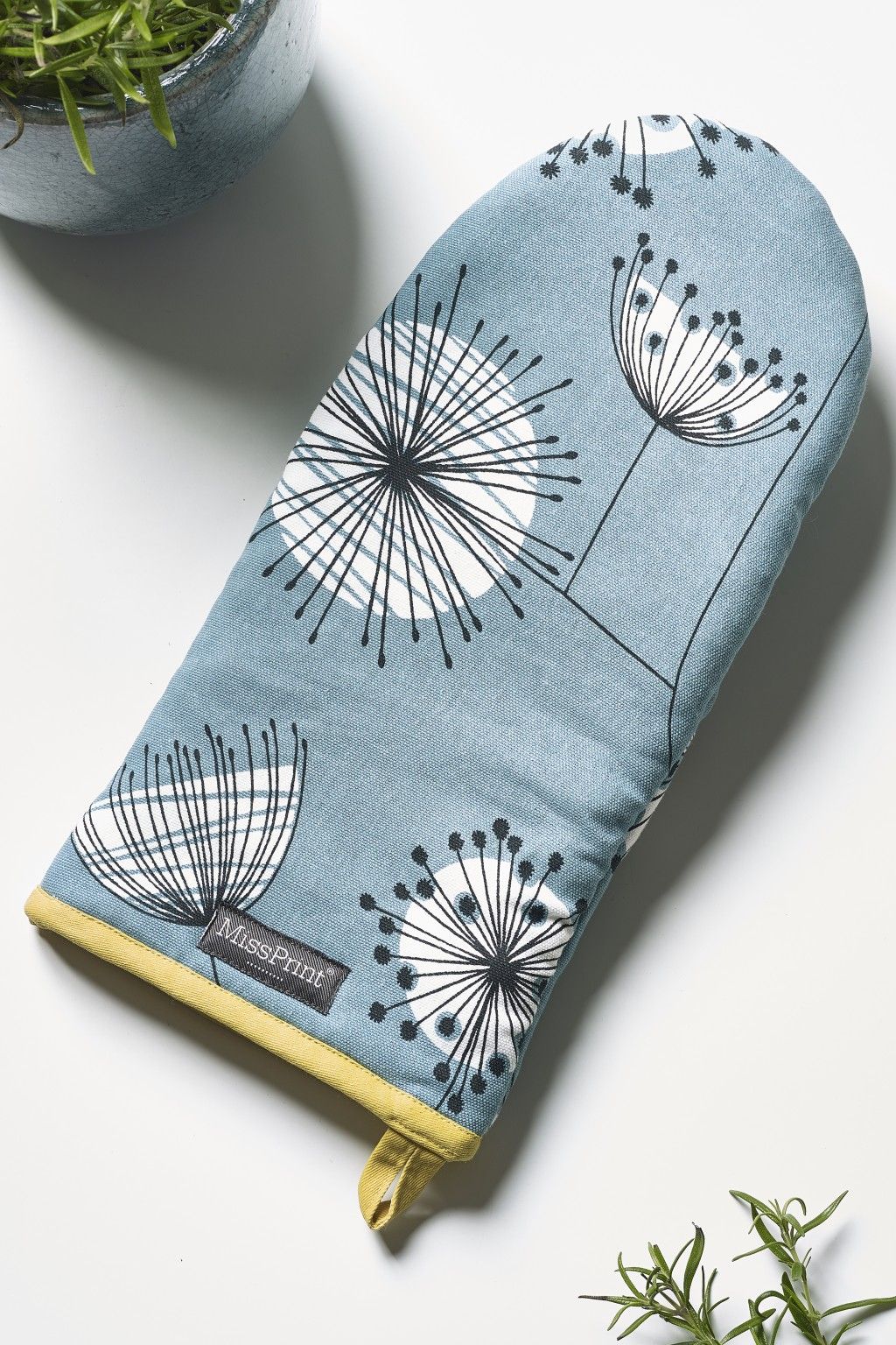 Dandelion Mobile: Single Oven Glove